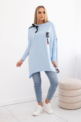 Bluza oversize z asymetrycznymi bokami błękitna