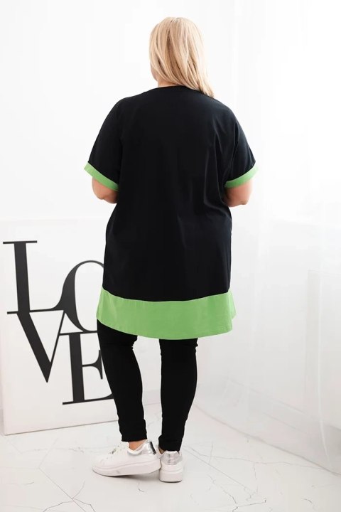 Bluzka damska Plus Size z kwiatowym wzorem i ozdobnymi perełkami zielona Bluzka damska Plus Size z kwiatowym wzorem i ozdobnymi perełkami zielona