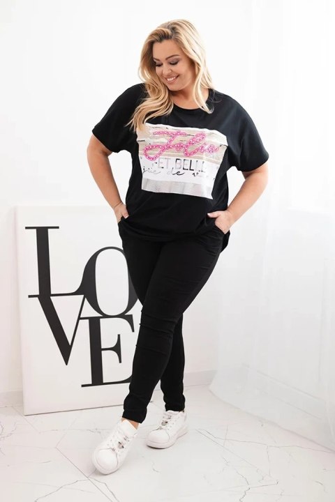 Bluzka damska bawełniana Plus Size z cekinowym napisem czarna Bluzka damska bawełniana Plus Size z cekinowym napisem czarna