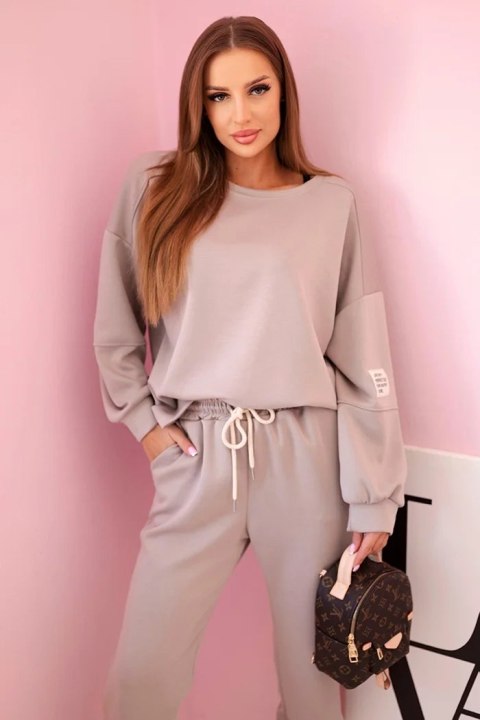 Komplet bluza + spodnie masełko ciemny beżowy Komplet bluza + spodnie masełko ciemny beżowy
