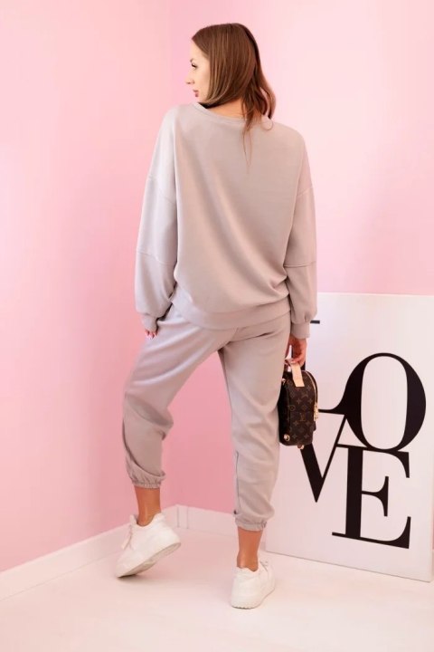 Komplet bluza + spodnie masełko ciemny beżowy Komplet bluza + spodnie masełko ciemny beżowy