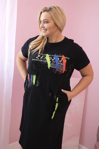 Sukienka damska Plus Size bawełniana z nadrukiem i kieszeniami czarna
