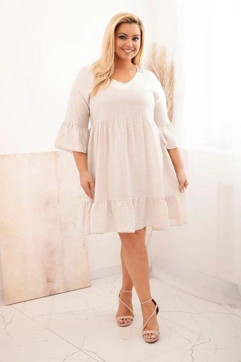Sukienka damska Plus Size wiskozowa z ażurowym zdobieniem beżowa Sukienka damska Plus Size wiskozowa z ażurowym zdobieniem beżowa