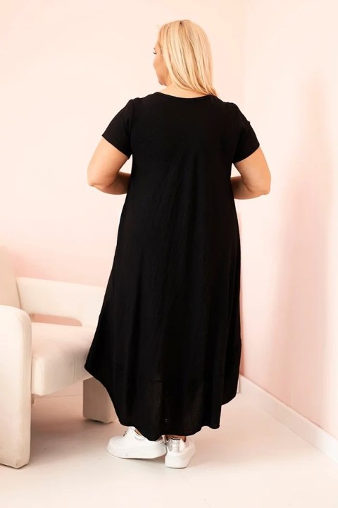 Sukienka damska plus size z krótkim rękawem i falbaną z lekkiej wiskozy czarna