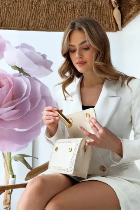 106 La Vie Est Belle zamiennik - Odpowiednik Lancôme - 10 ml 106 La Vie Est Belle zamiennik - Odpowiednik Lancôme - 10 ml