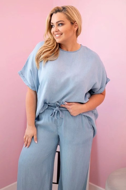 Komplet damski Plus Size z tencelu bluzka i spodnie z wiązaniem jasno jeansowy Komplet damski Plus Size z tencelu bluzka i spodnie z wiązaniem jasno jeansowy
