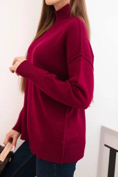 Sweter damski wiskozowy z prążkowanym półgolfem i luźnym fasonem bordowy