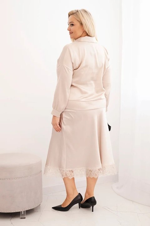 Komplet damska Plus Size z satynowym połyskiem i koronką beżowy