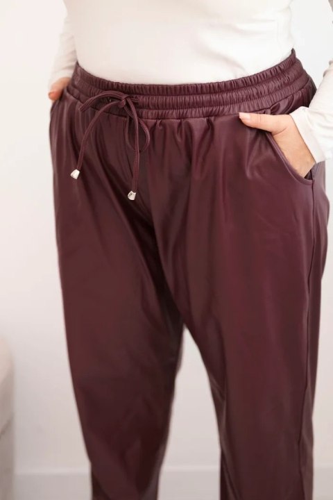 Spodnie damskie Plus Size z ekoskóry z wysokim stanem i gumką w pasie bordowe