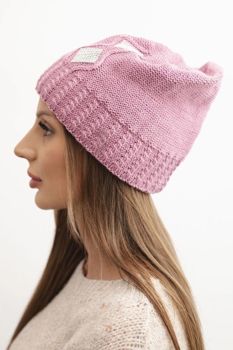 Czapka damska zimowa wełniana z cyrkoniami i wzorem K455 jasno fioletowa