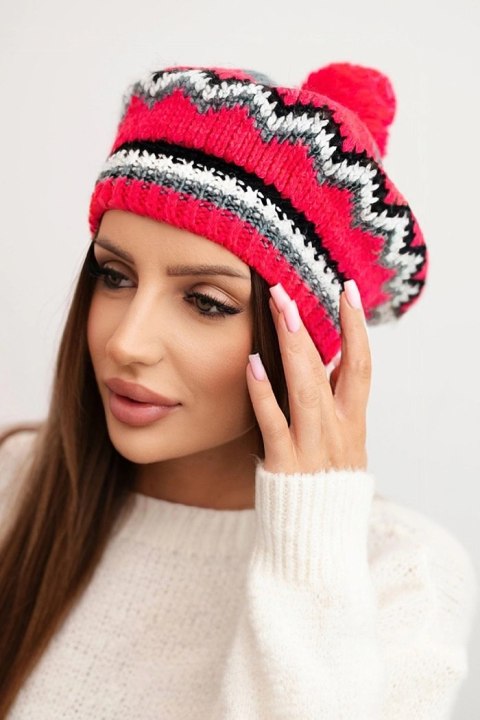 Czapka damska zimowa wełniana z pomponem i kolorowym wzorem K435 grafitowa + fuksja