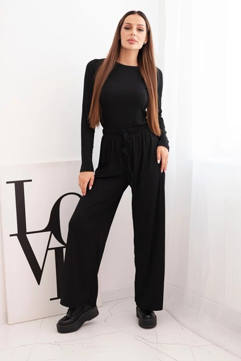 Komplet damski wiskozowy z bluzką i szerokimi spodniami czarny