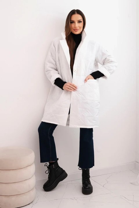 Kurtka damska Plus Size pikowana z ozdobnymi guzikami i kołnierzem biała