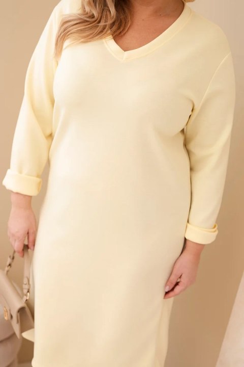 Sukienka damska Plus Size masełkowa z dekoltem V i rękawem żółta