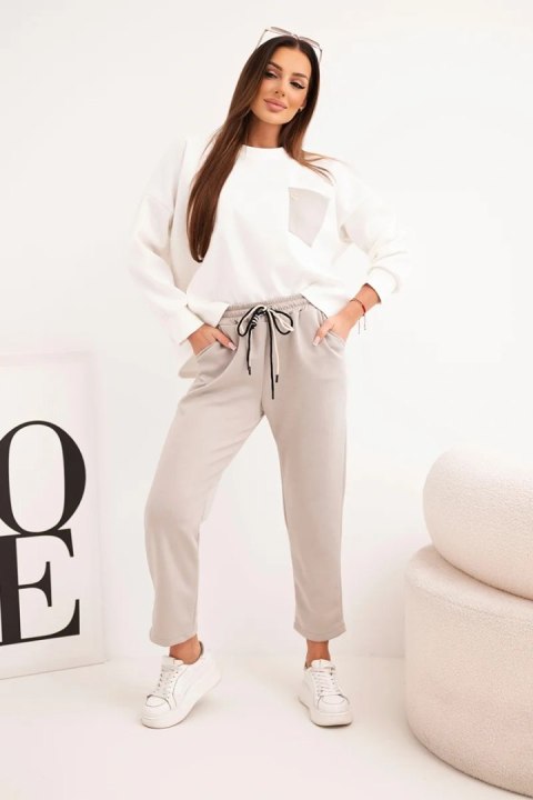 Komplet damski masełkowy z kontrastową kieszonką ciemno beżowy