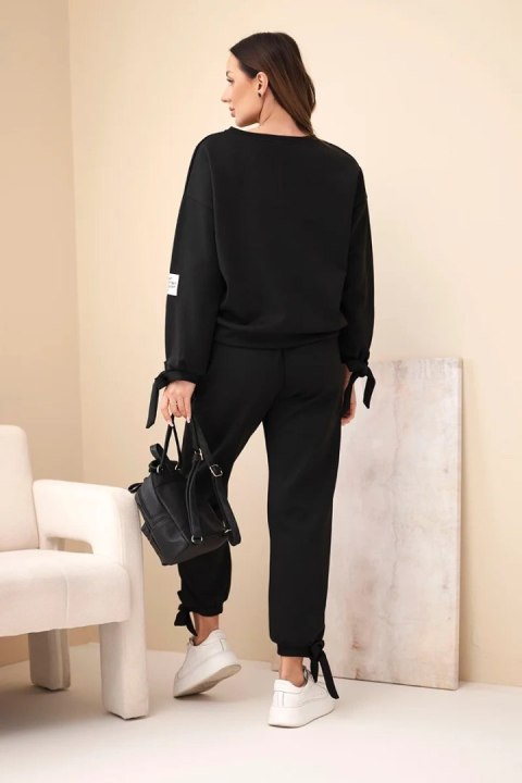 Komplet damski masełkowy z wiskozy z wiązaniami czarny