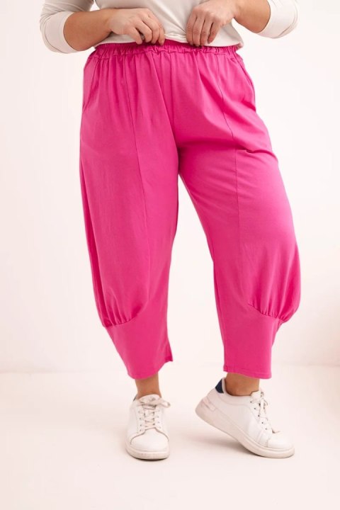 Spodnie damskie Plus Size z obniżonym krokiem i gumką w pasie różowe