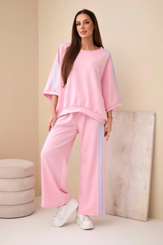 Komplet damski wiskozowy masełko z szeroką nogawką i luźną bluzą jasno różowy