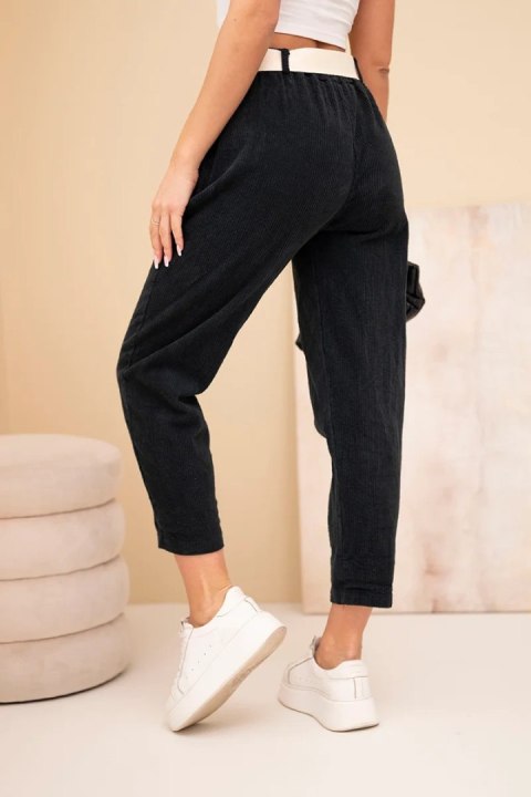 Spodnie damskie sztruksowe z paskiem czarne