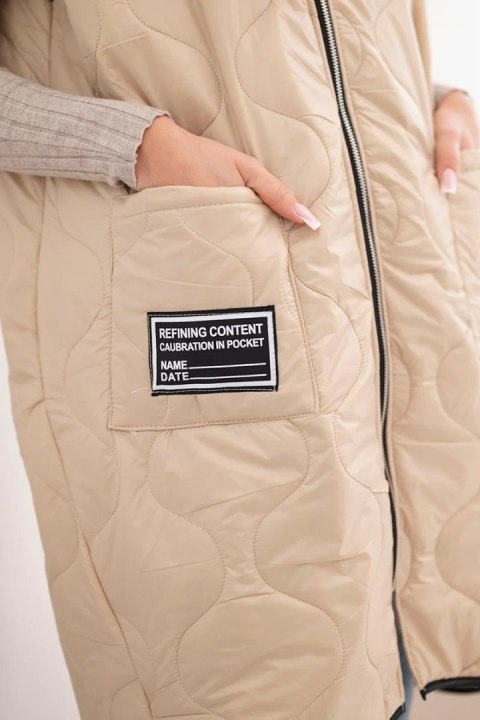 Kamizelka damska pikowana Plus Size z kapturem zapinana na zamek ciemno beżowa