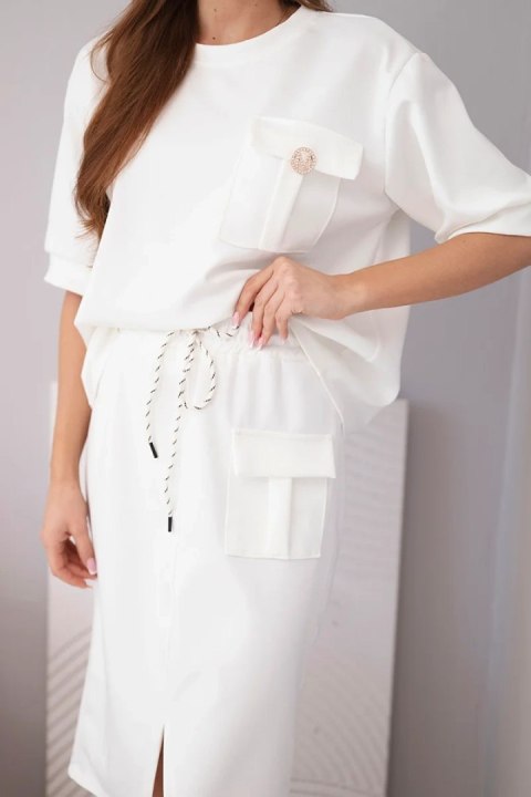 Komplet damski masełkowy z bluzką i spódnicą midi ecru