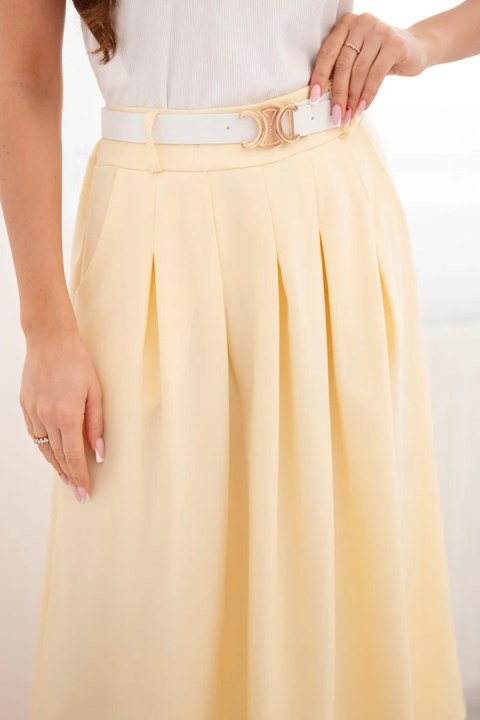 Spódnica damska wiskozowa z paskiem i zakładkami żółta