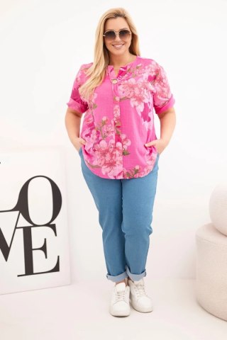 Bluzka damska bawełniana Plus Size z dekoltem V w kwiatowy wzór różowa