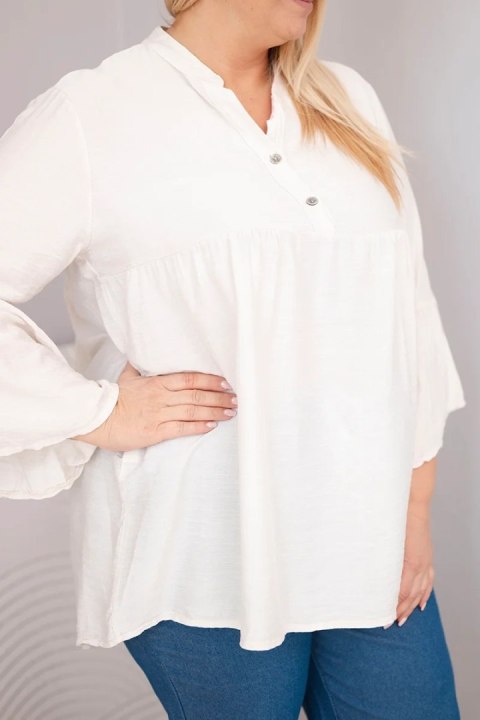 Bluzka damska wiskozowa Plus Size z falbaniastym rękawem i dekoltem V beżowa