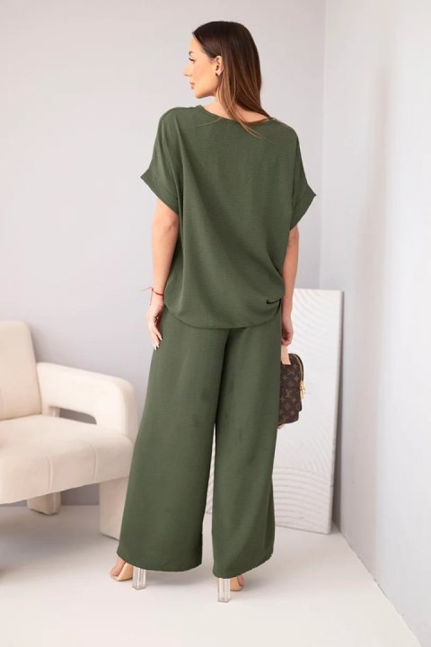 Komplet damski z wiskozy z ozdobnym kwiatem i szerokimi spodniami ciemne khaki