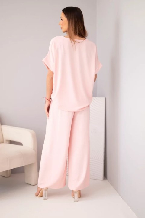 Komplet damski z wiskozy z ozdobnym kwiatem i szerokimi spodniami pudrowy róż