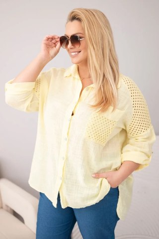 Koszula damska wiskozowa Plus Size z kołnierzykiem i koronkową wstawką żółta