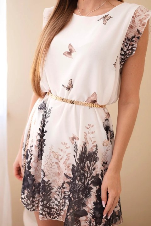 Sukienka damska z plisowanym rękawem i ozdobnym paskiem czarna