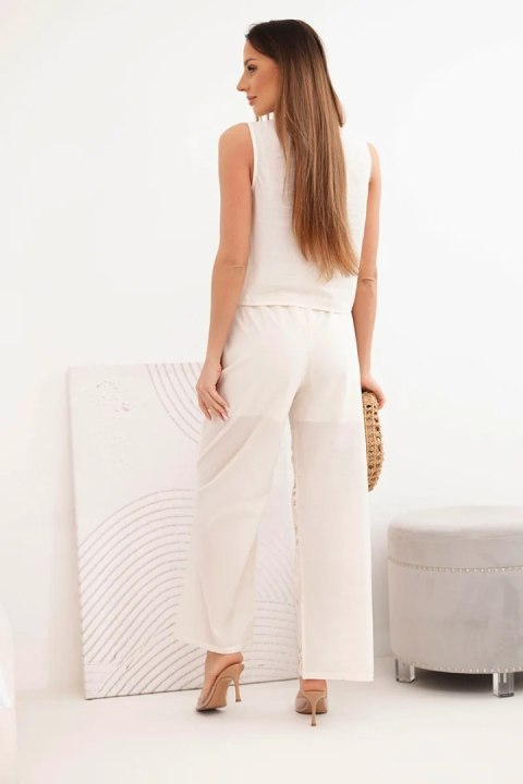 Komplet damski bawełniany z haftowaną kamizelką i spodniami beżowy