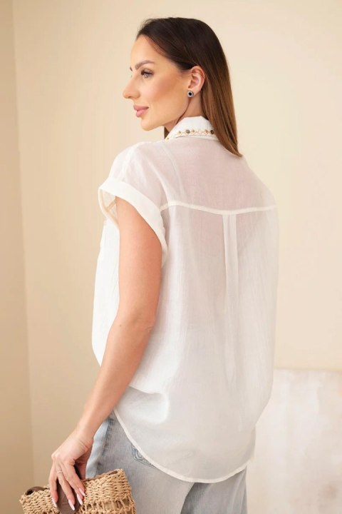 Koszula damska z tencelu z ozdobnym kołnierzykiem i kieszeniami jasno beżowa