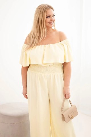 Kombinezon damski wiskozowy Plus Size hiszpanka z falbaną i szeroką nogawką żółty
