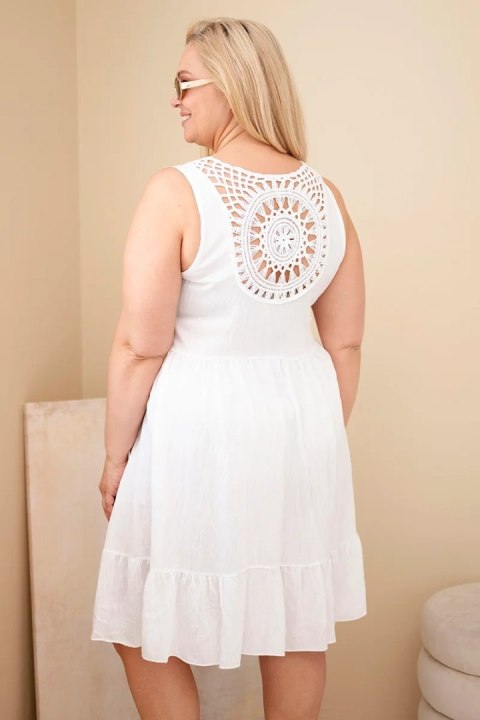 Sukienka damska Plus Size wiskozowa z koronką bez rękawów biała