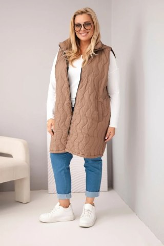 Kamizelka damska Plus Size pikowana z kapturem camelowa